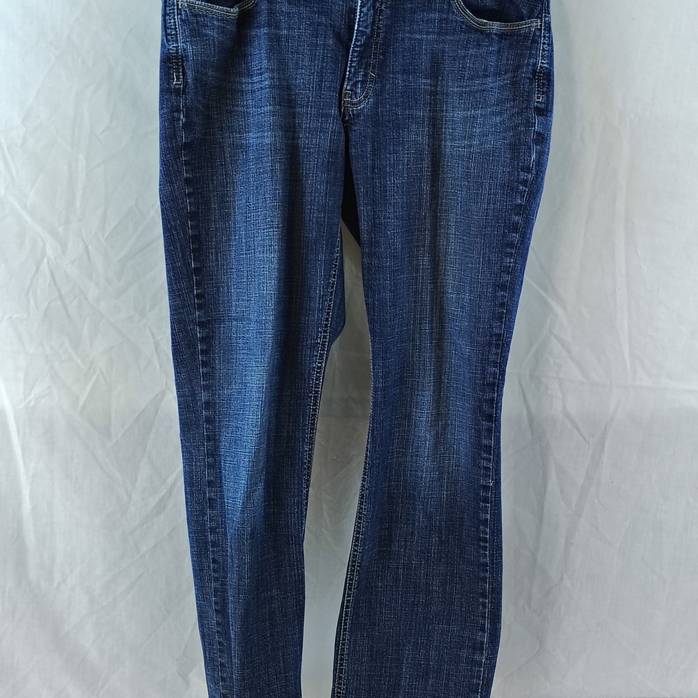 Riders By Lee Women's Straight Leg, Mid Rise Jeans in Deep Blue Size 14P